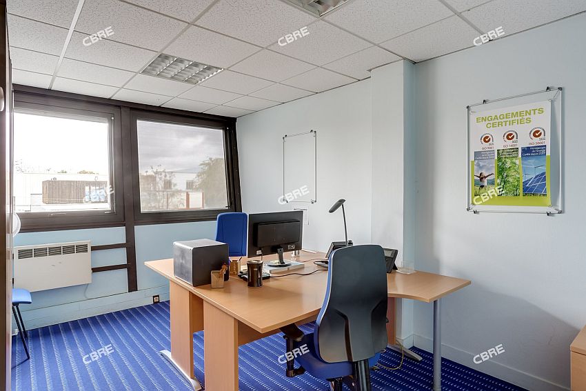 Local d'activités Location 94400 VITRY SUR SEINE