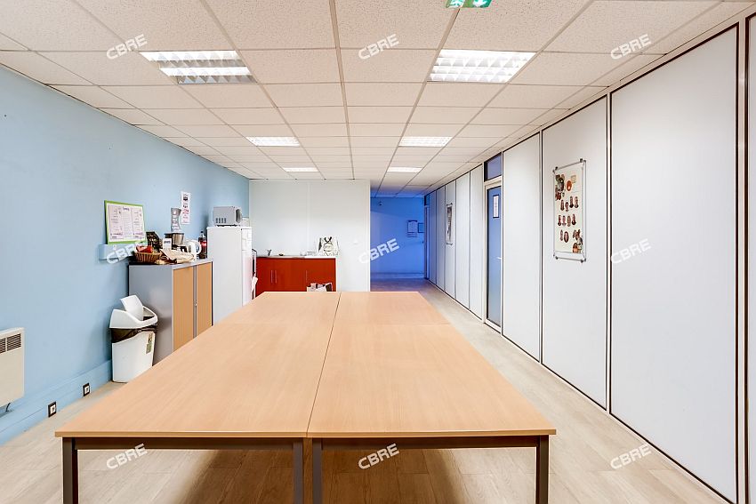 Local d'activités Location 94400 VITRY SUR SEINE