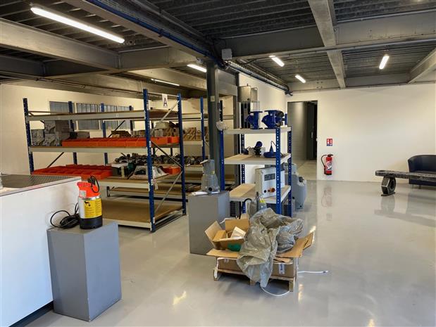 Local d'activités Location 06700 ST LAURENT DU VAR