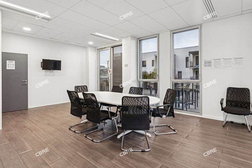 Bureau Vente 33300 BORDEAUX 2 AVENUE ANDRE REINSON