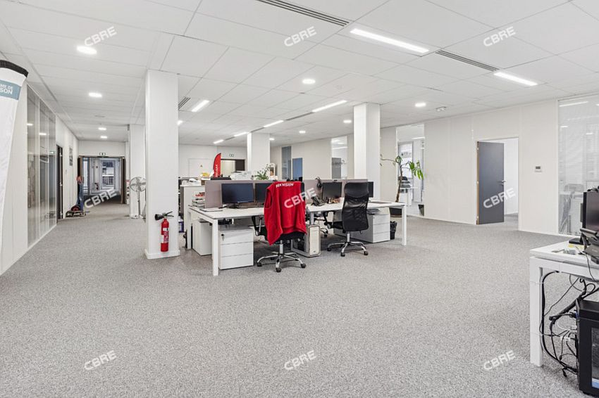 Bureau Vente 33300 BORDEAUX 2 AVENUE ANDRE REINSON