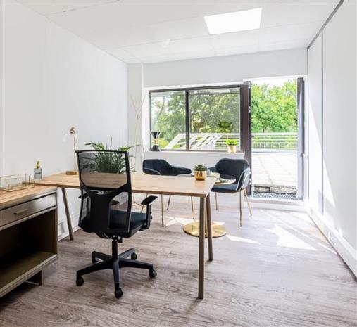 Bureau Location 44300 NANTES 8 BOULEVARD EINSTEIN