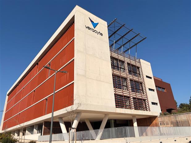 Chargement de l'image...