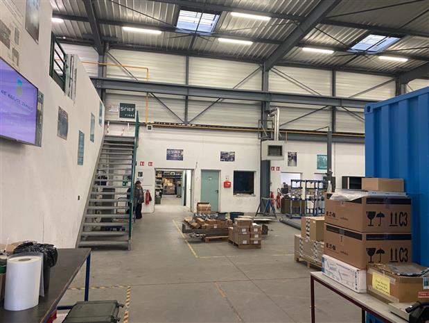 Local d'activités Vente/Location 78300 POISSY