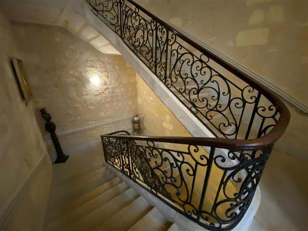 Bureau Location 33000 BORDEAUX 2 BIS PLACE JEAN JAURES