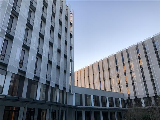 Chargement de l'image...