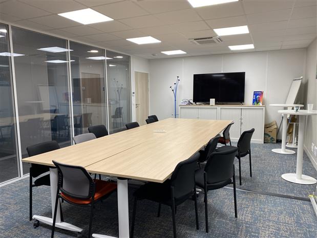 Bureau Vente/Location 33700 MERIGNAC 3 IMPASSE HENRY LE CHATELIER