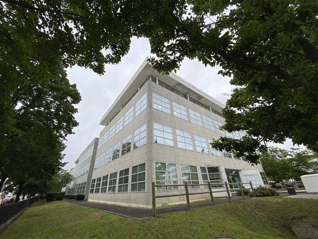 Bureau Location 35000 RENNES 1 ALLEE MARIE BERHAUT