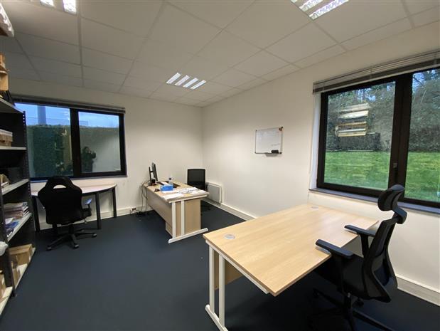 Bureau Location 35510 CESSON SEVIGNE 5 AVENUE DES PEUPLIERS