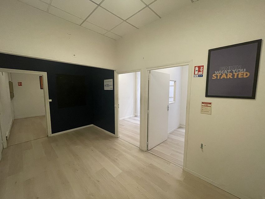 Bureau Location 83000 TOULON