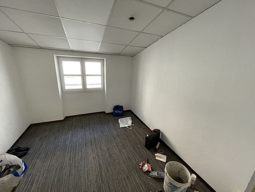 Bureau Location 83000 TOULON