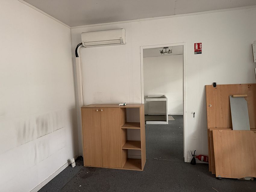 Local d'activités Location 13420 GEMENOS