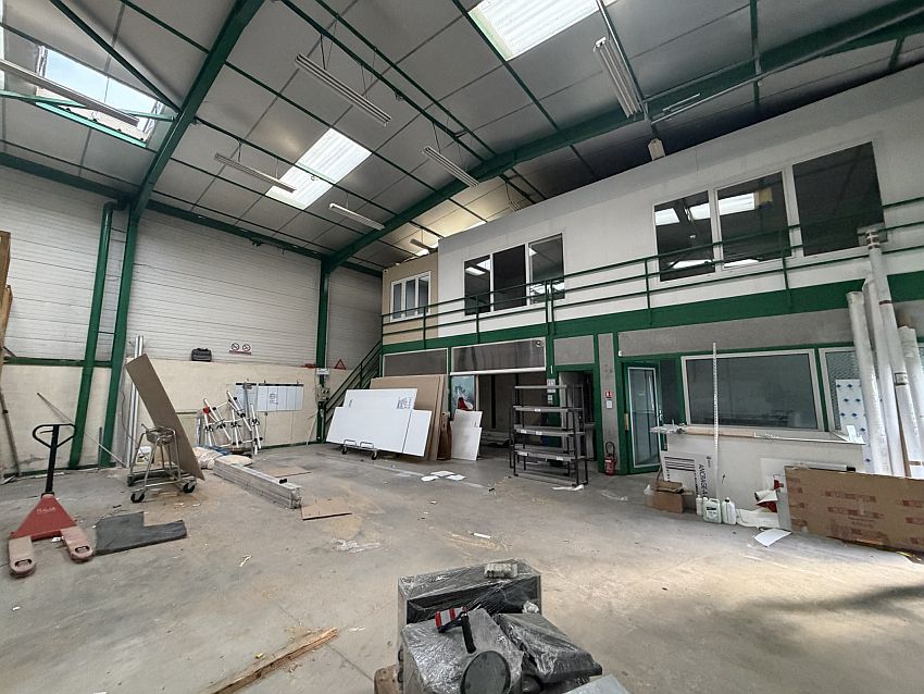 Local d'activités Location 13420 GEMENOS