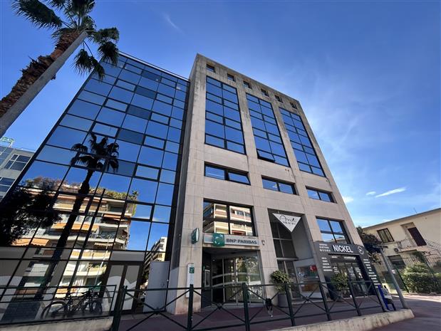 Bureau Location 06110 LE CANNET