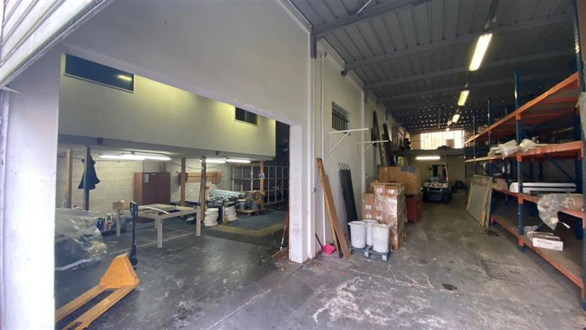 Local d'activités Vente/Location 93130 NOISY LE SEC