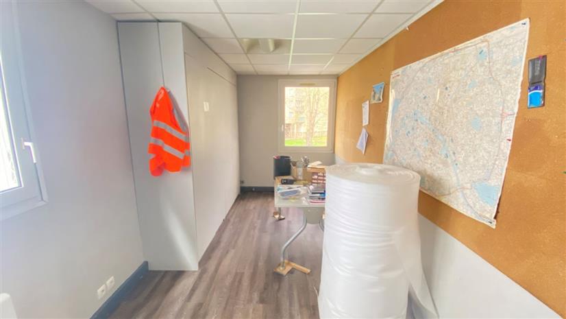 Local d'activités Vente/Location 93130 NOISY LE SEC