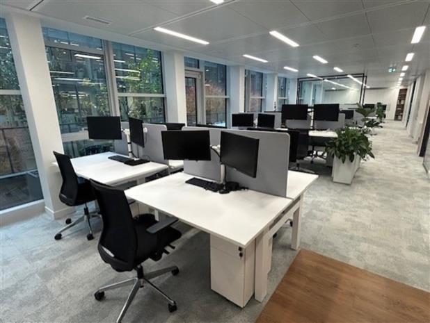 Bureau Location 75116 PARIS 83-85 AVENUE DE LA GRANDE ARMEE