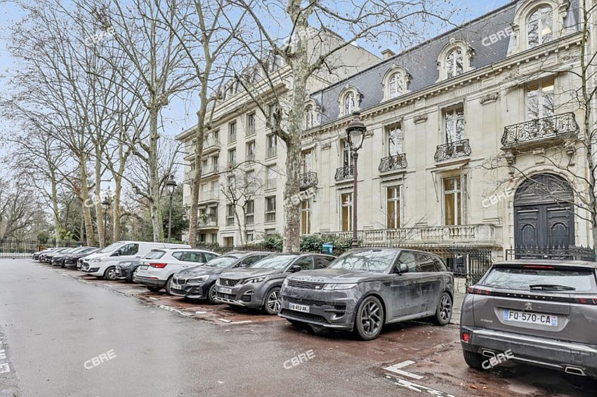 Bureau Vente 75008 PARIS