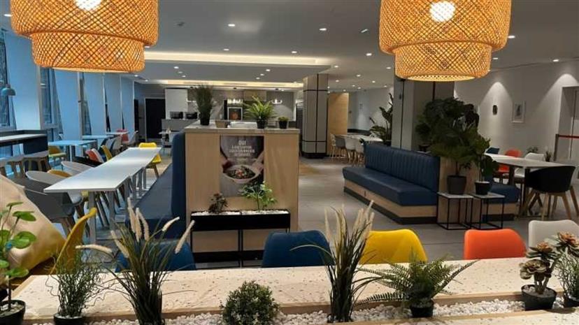 Bureau Location 75116 PARIS 83-85 AVENUE DE LA GRANDE ARMEE