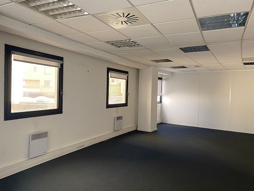 Bureau Location 33000 BORDEAUX  RUE GENERAL DE LARMINAT