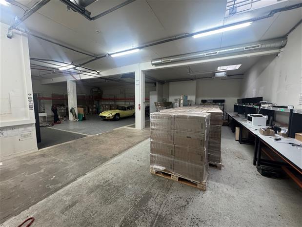 Local d'activités Location 92000 NANTERRE