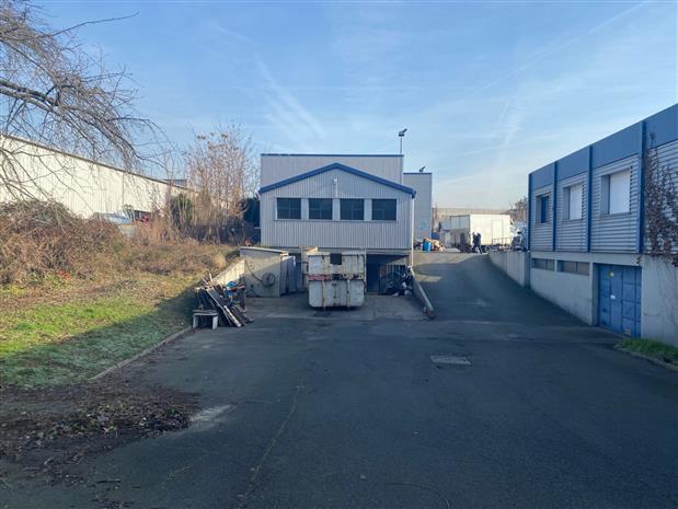 Terrain Location 95870 BEZONS