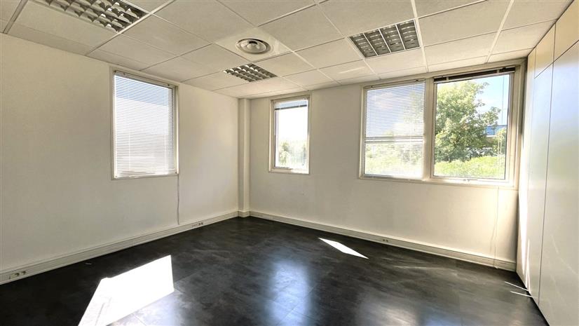 Bureau Location 06560 VALBONNE 200 RUE DU VALLON