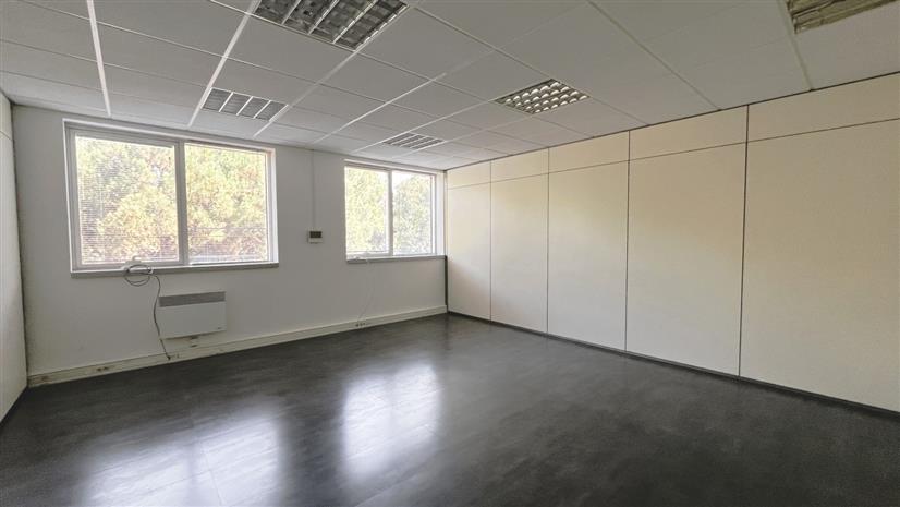 Bureau Location 06560 VALBONNE 200 RUE DU VALLON