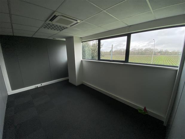 Bureau Location 33600 PESSAC 4 ALLEE DU DOYEN GEORGES BRUS