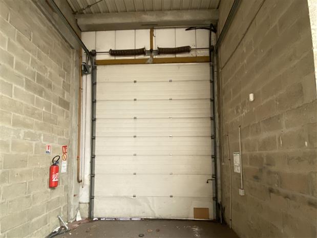 Local d'activités Location 93120 LA COURNEUVE