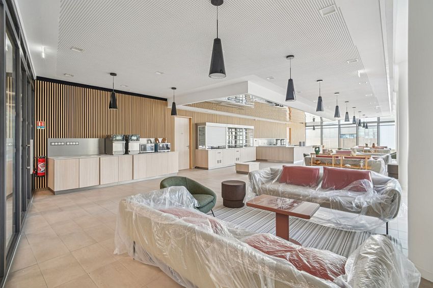 Bureau Location 93230 ROMAINVILLE