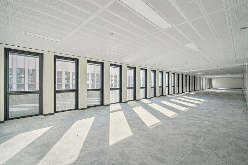 Bureau Location 93230 ROMAINVILLE