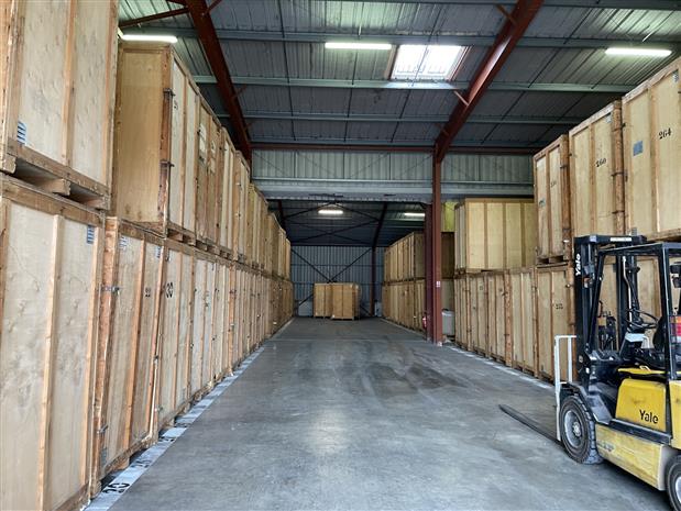 Local d'activités Location 83250 LA LONDE LES MAURES