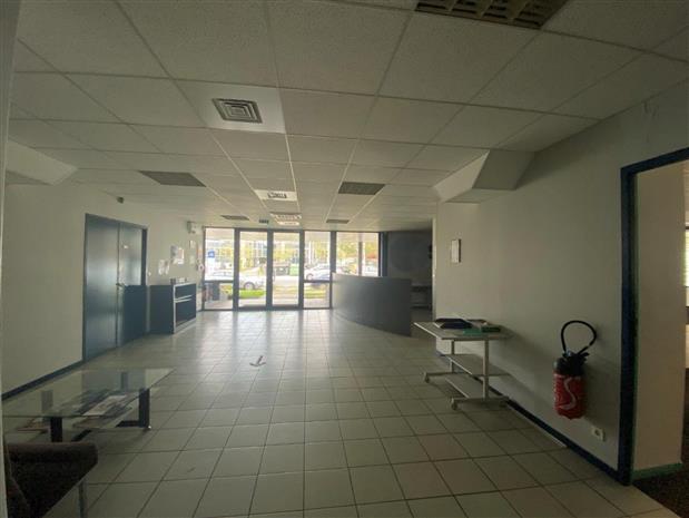 Local d'activités Location 33700 MERIGNAC