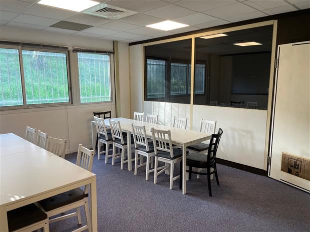 Local d'activités Location 06640 ST JEANNET