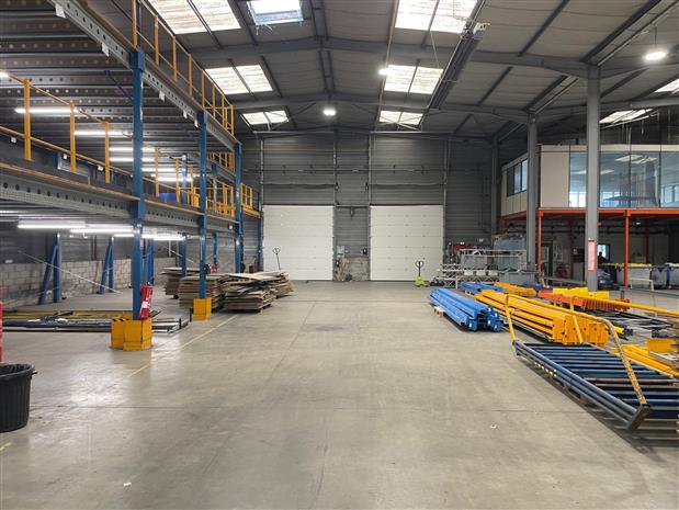 Local d'activités Vente/Location 06640 ST JEANNET