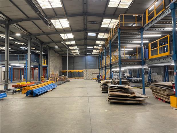 Local d'activités Vente/Location 06640 ST JEANNET