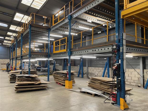 Local d'activités Vente/Location 06640 ST JEANNET