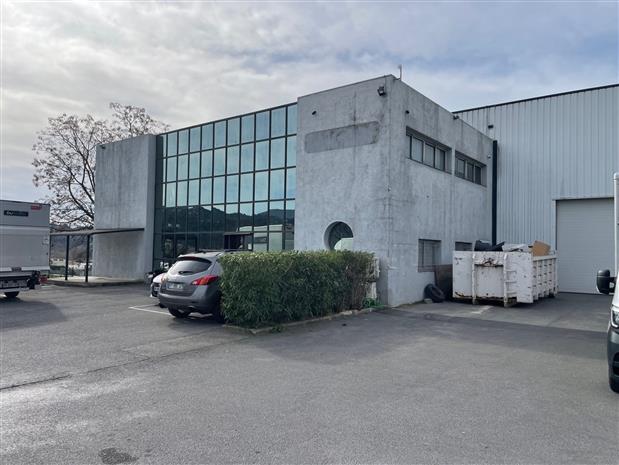 Local d'activités Vente/Location 06640 ST JEANNET