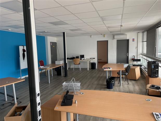Local d'activités Location 06640 ST JEANNET