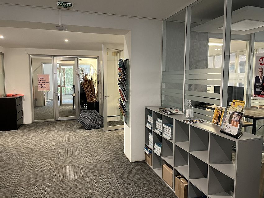 Chargement de l'image...