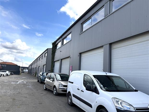 Local d'activités Location 31100 TOULOUSE