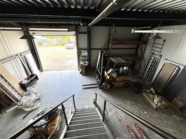 Local d'activités Location 31100 TOULOUSE