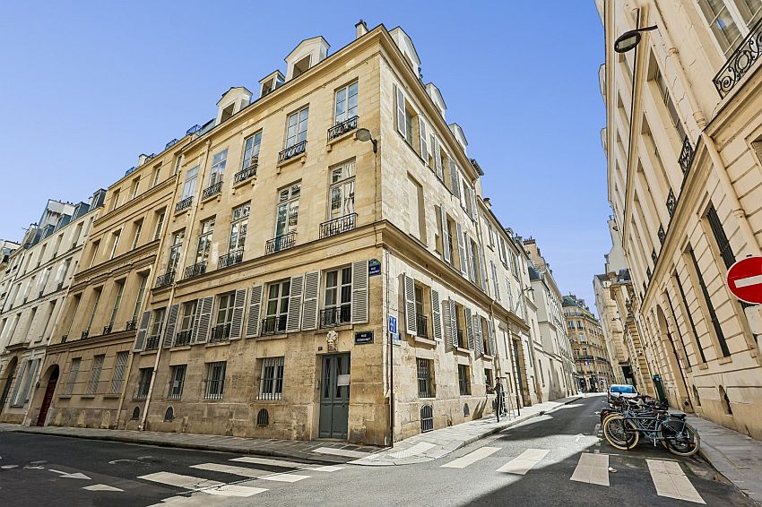 Bureau Location 75007 PARIS 11 RUE PERRONET