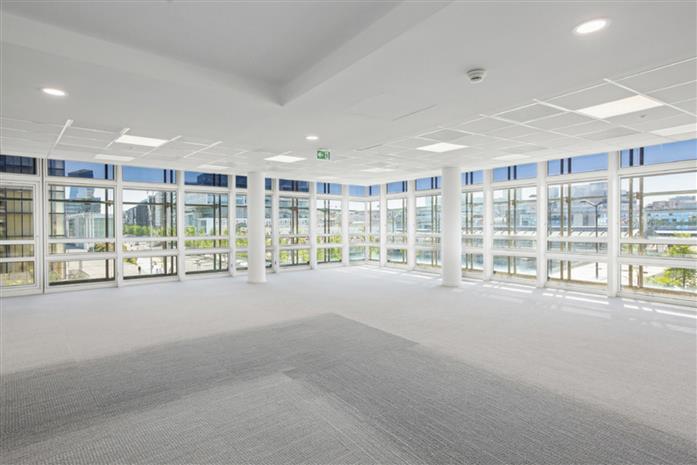 Bureau Location 75013 PARIS 174 AVENUE DE FRANCE