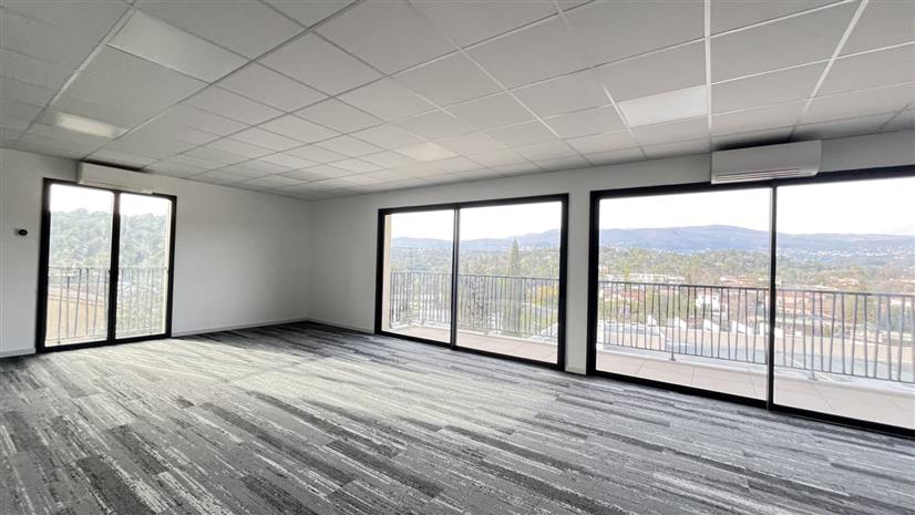 Bureau Location 06370 MOUANS SARTOUX