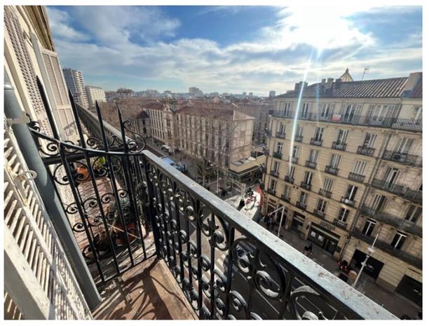 Bureau Location 83000 TOULON