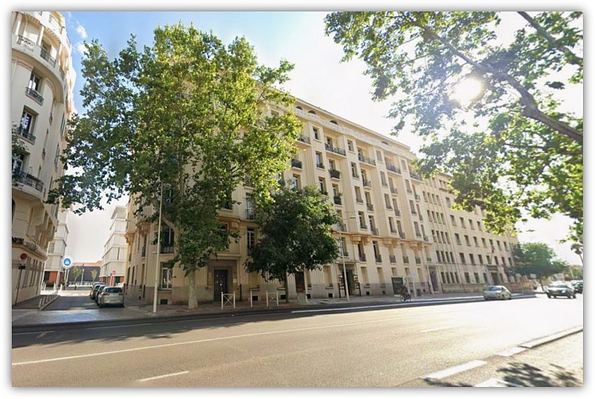 Chargement de l'image...