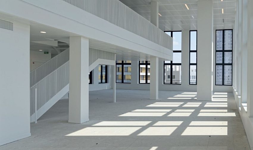 Bureau Location 75018 PARIS