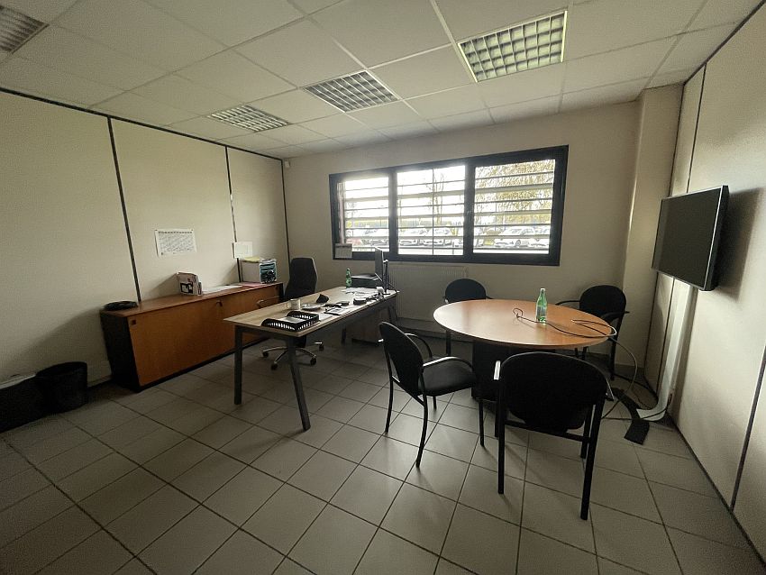 Local d'activités Location 59553 CUINCY